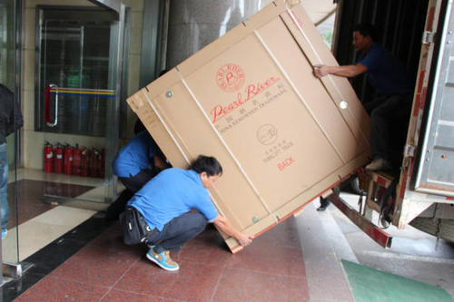 江安钢琴贵重工艺品无忧运